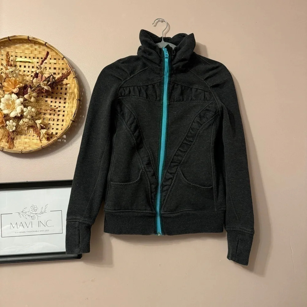 Ivivva by  Lululemon Cuddle Me Jacket